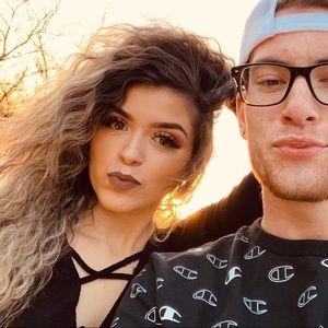 Meet your Posher, Marissa